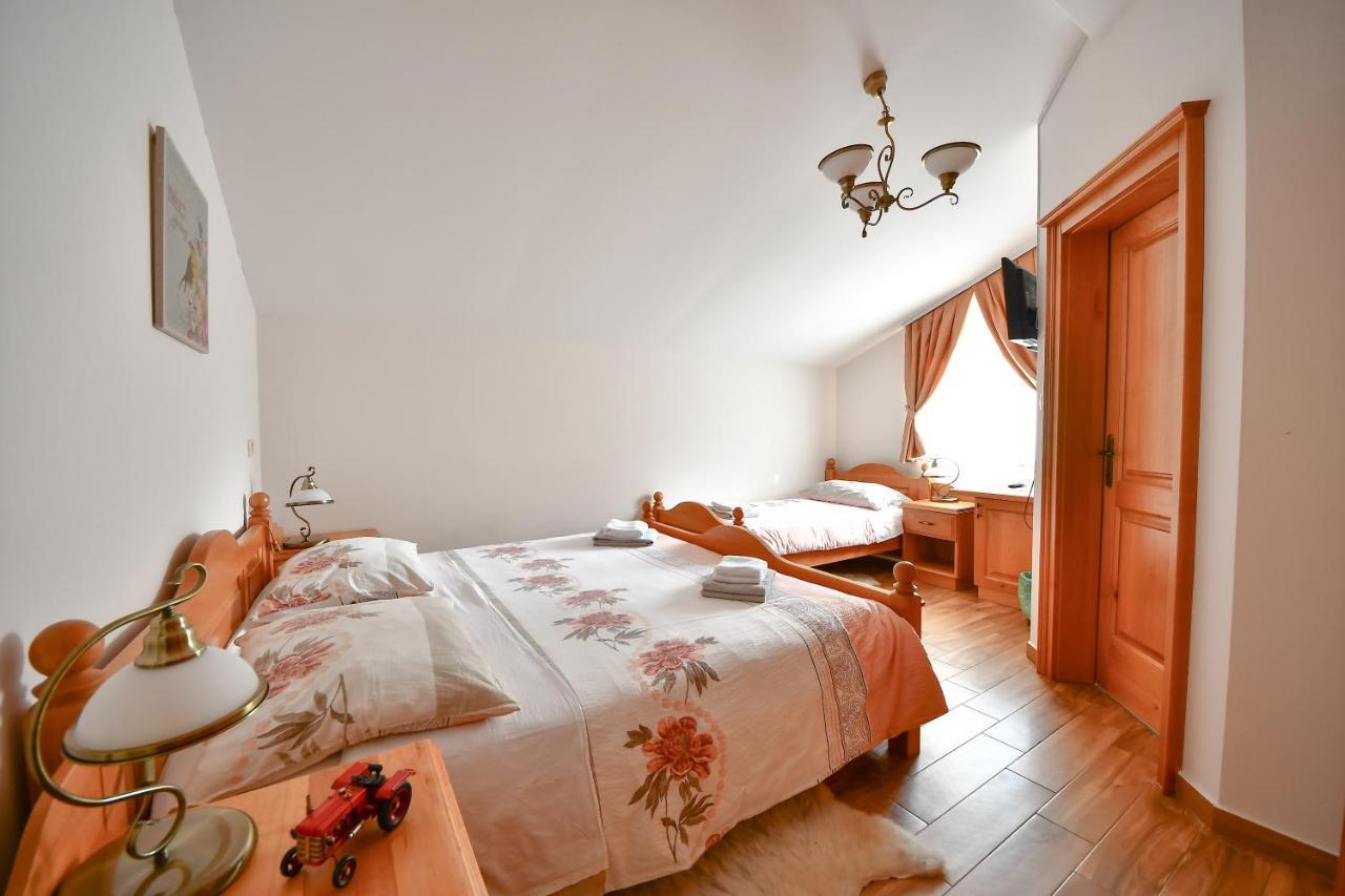Farm Stay Peternelj إليرسكا بسترتشا الغرفة الصورة